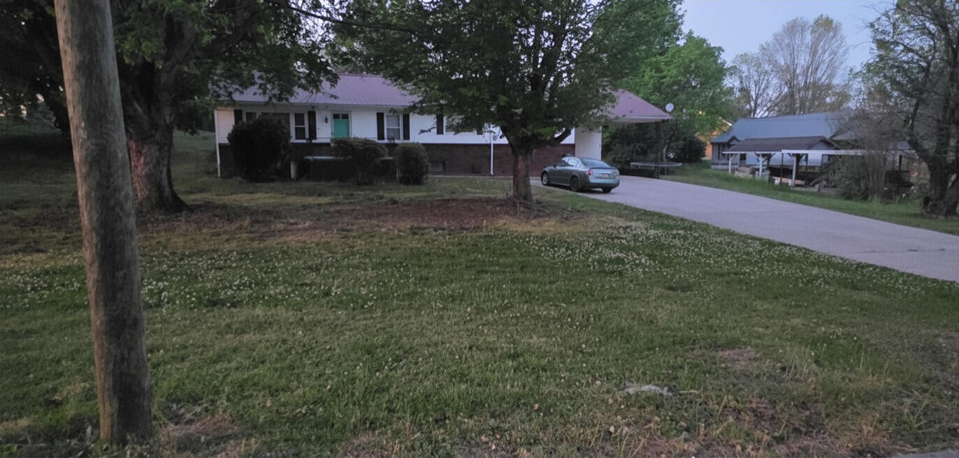 806 Bennett Street Sweetwater TN 37874