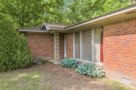 4536 Brooksie Thompson Road Decaturville TN 38329