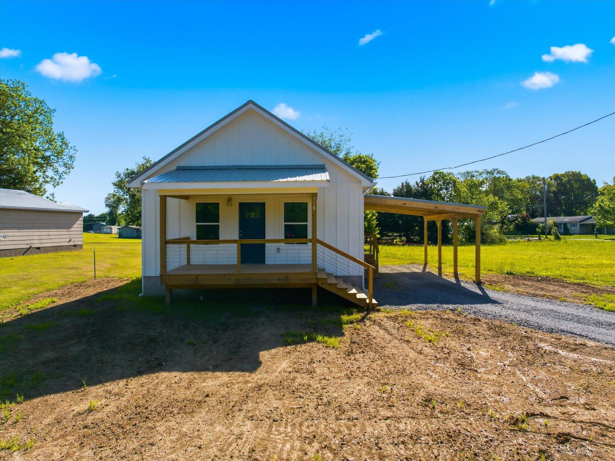310 Manilla Road Englewood TN 37329