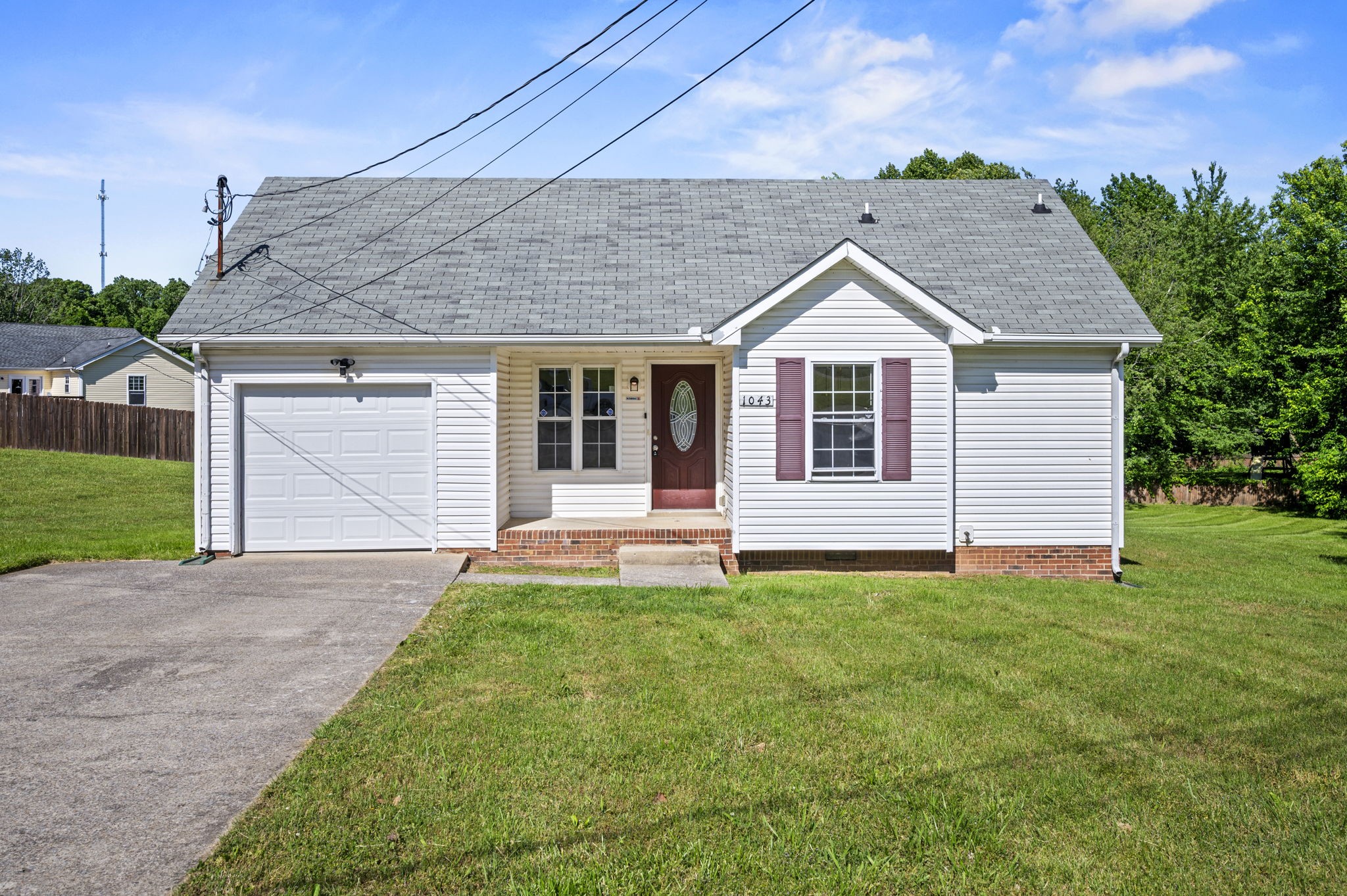 1043 Holly Rock Court Clarksville TN 37040