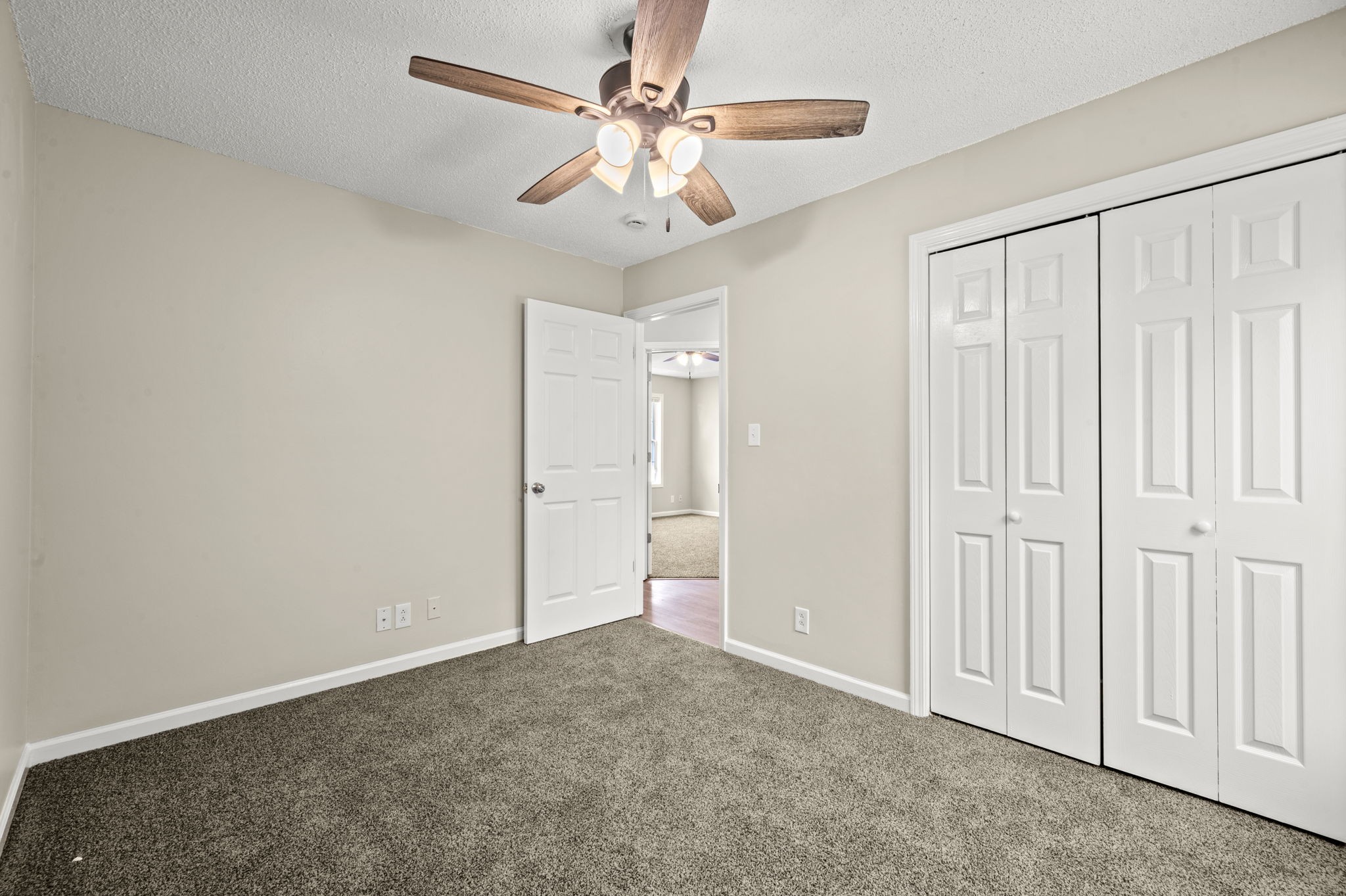 1043 Holly Rock Court Clarksville TN 37040