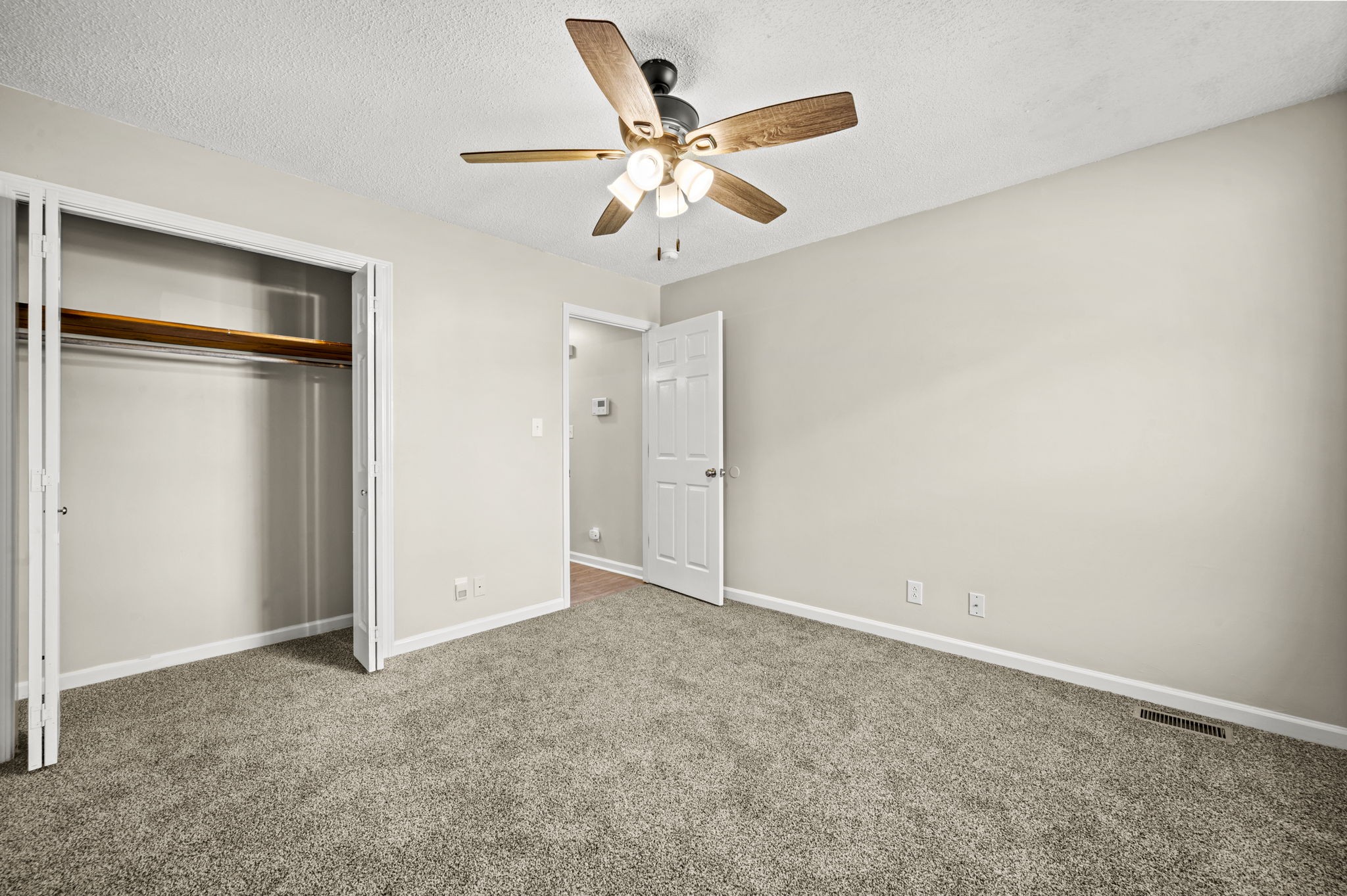 1043 Holly Rock Court Clarksville TN 37040
