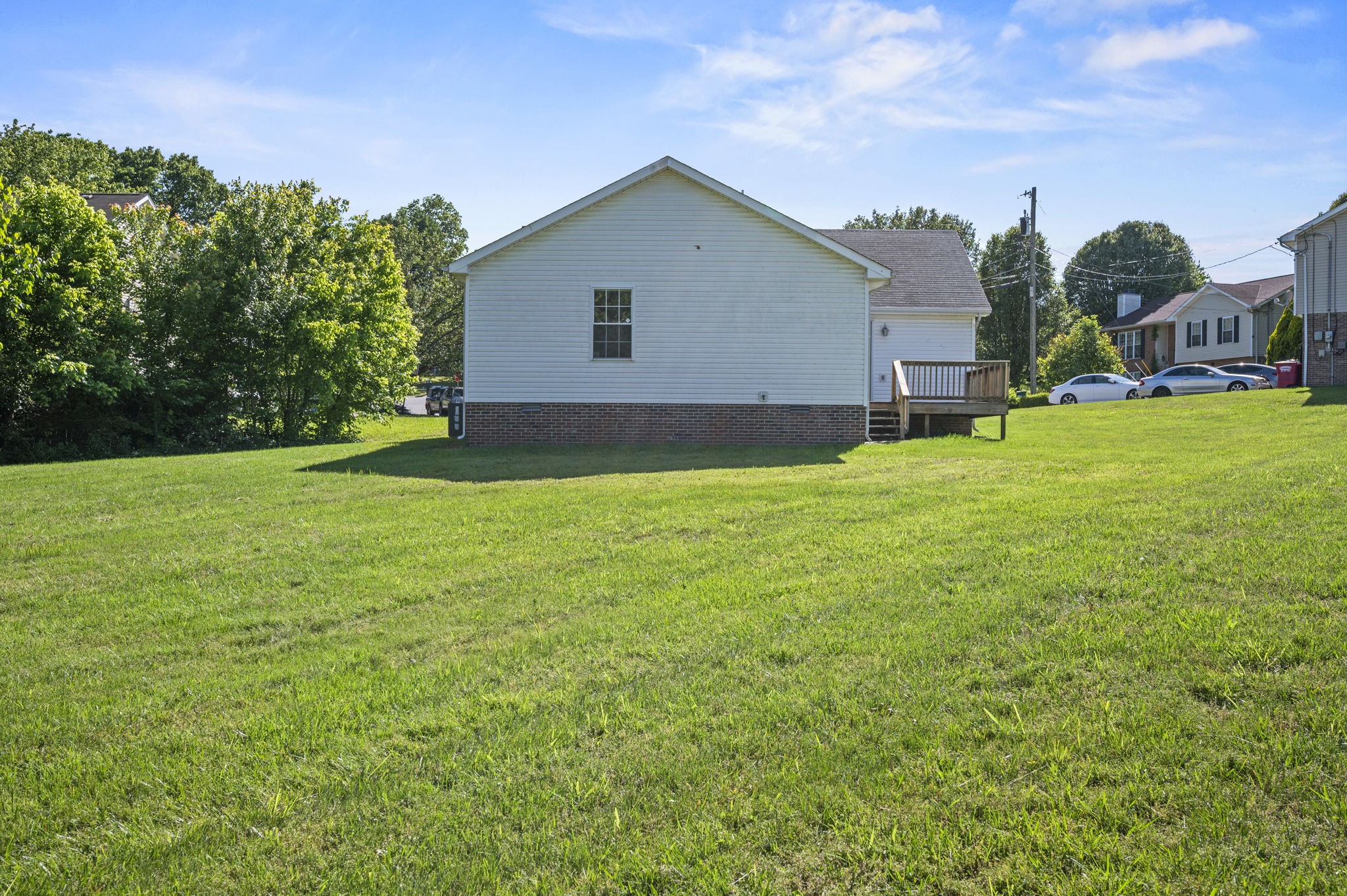 1043 Holly Rock Court Clarksville TN 37040