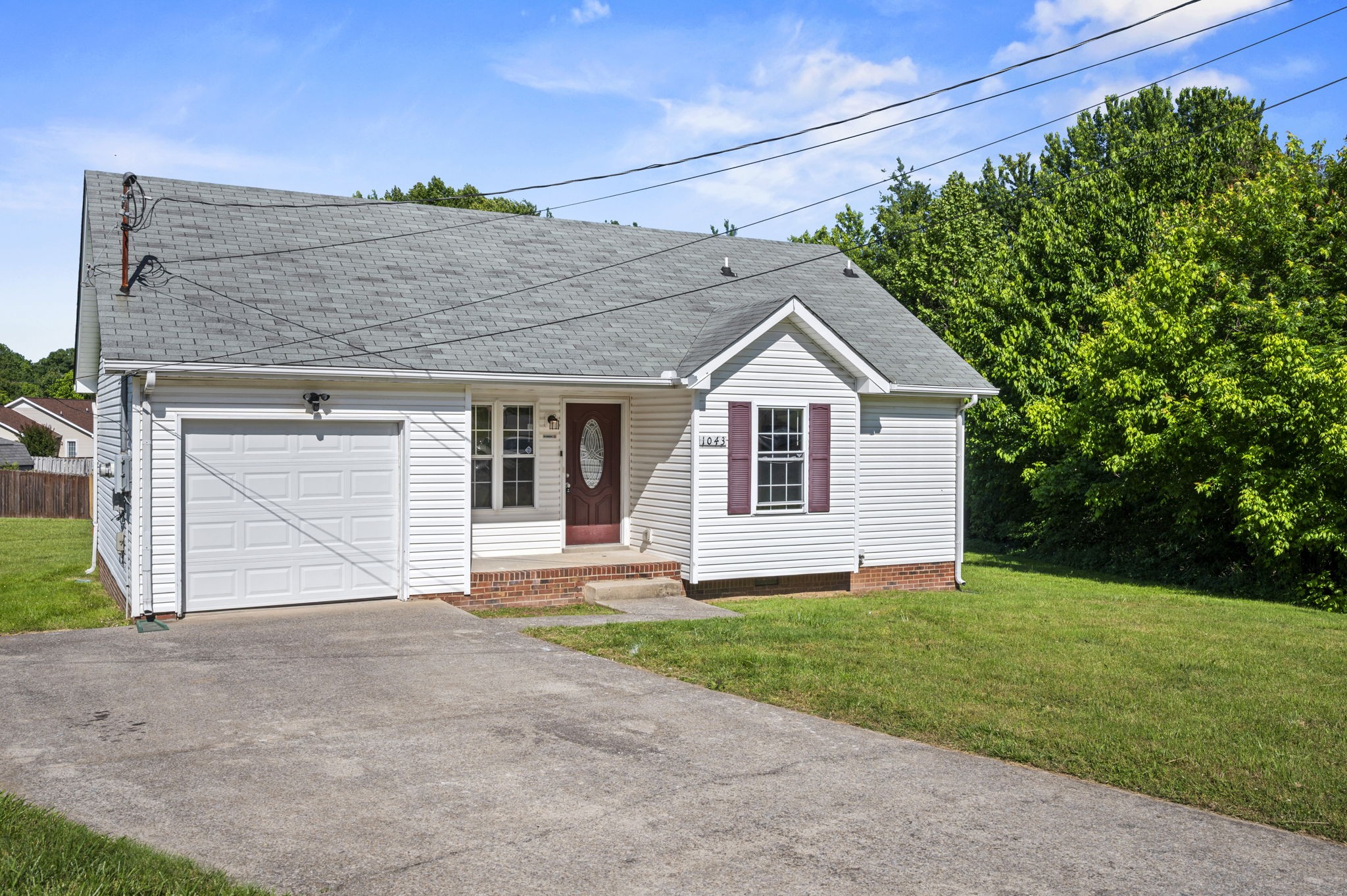 1043 Holly Rock Court Clarksville TN 37040