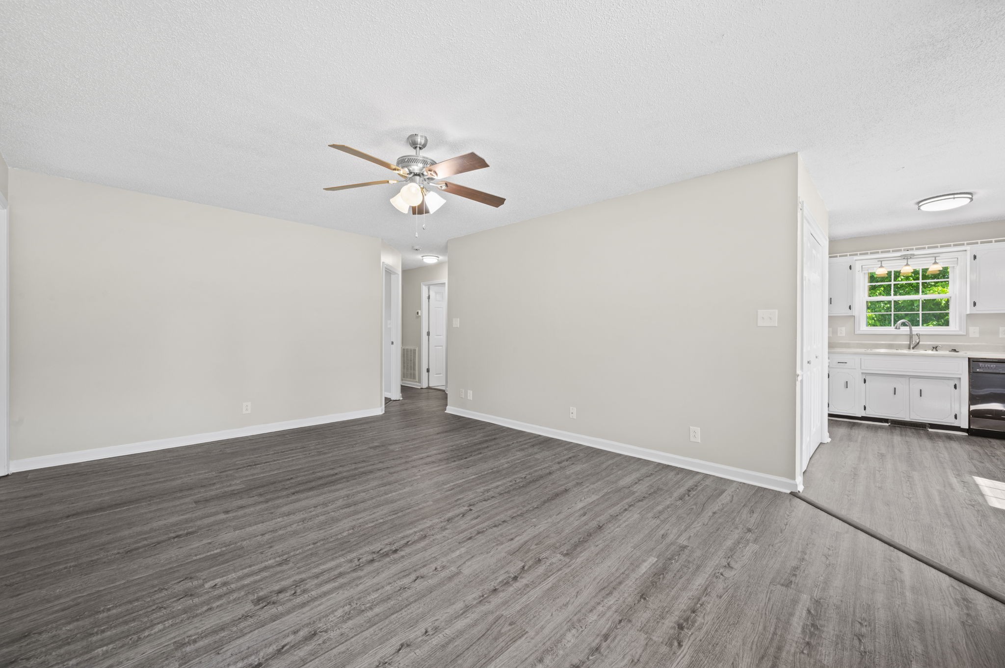 1043 Holly Rock Court Clarksville TN 37040