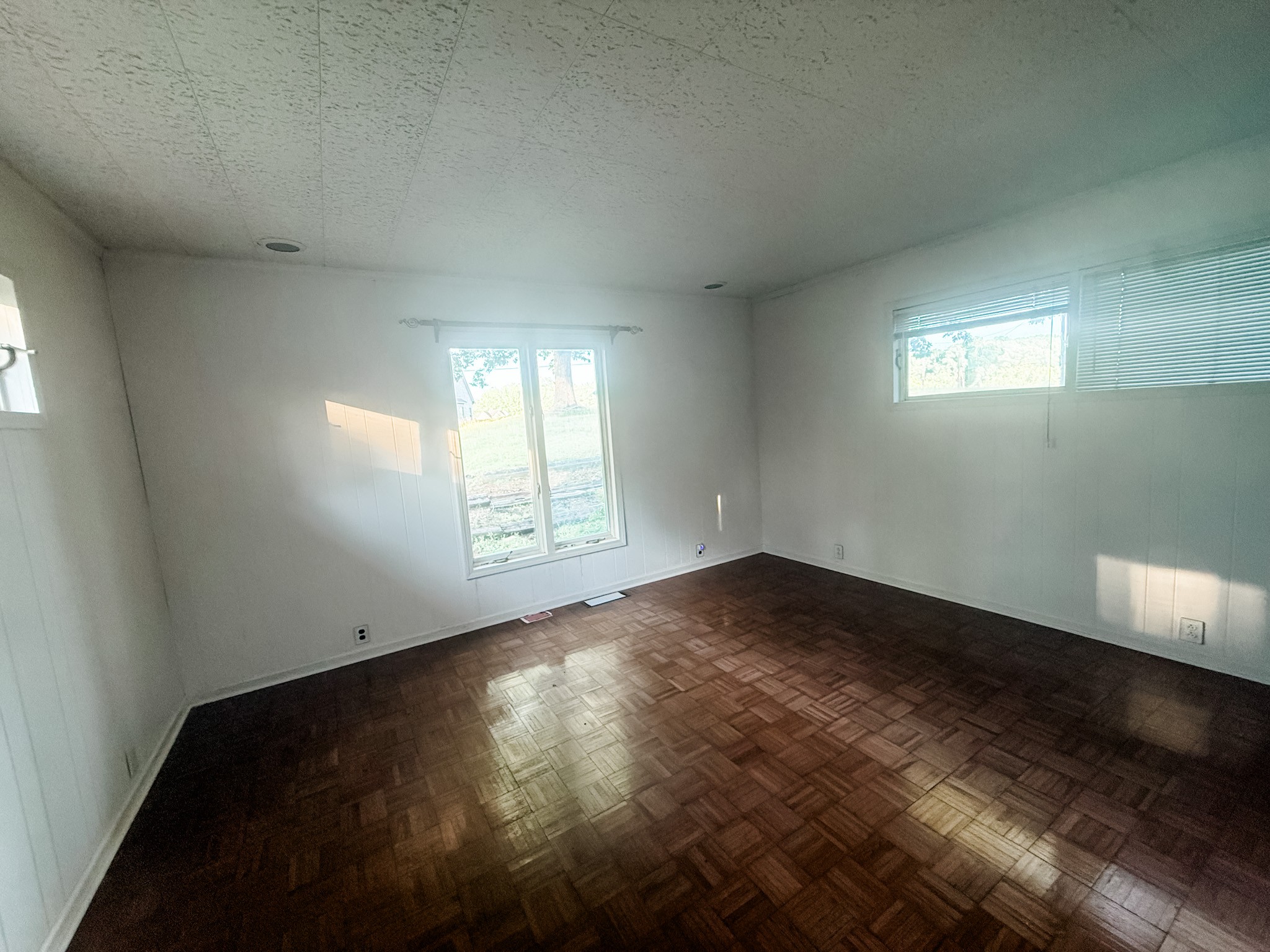 1692 Gratton Road Clarksville TN 37043