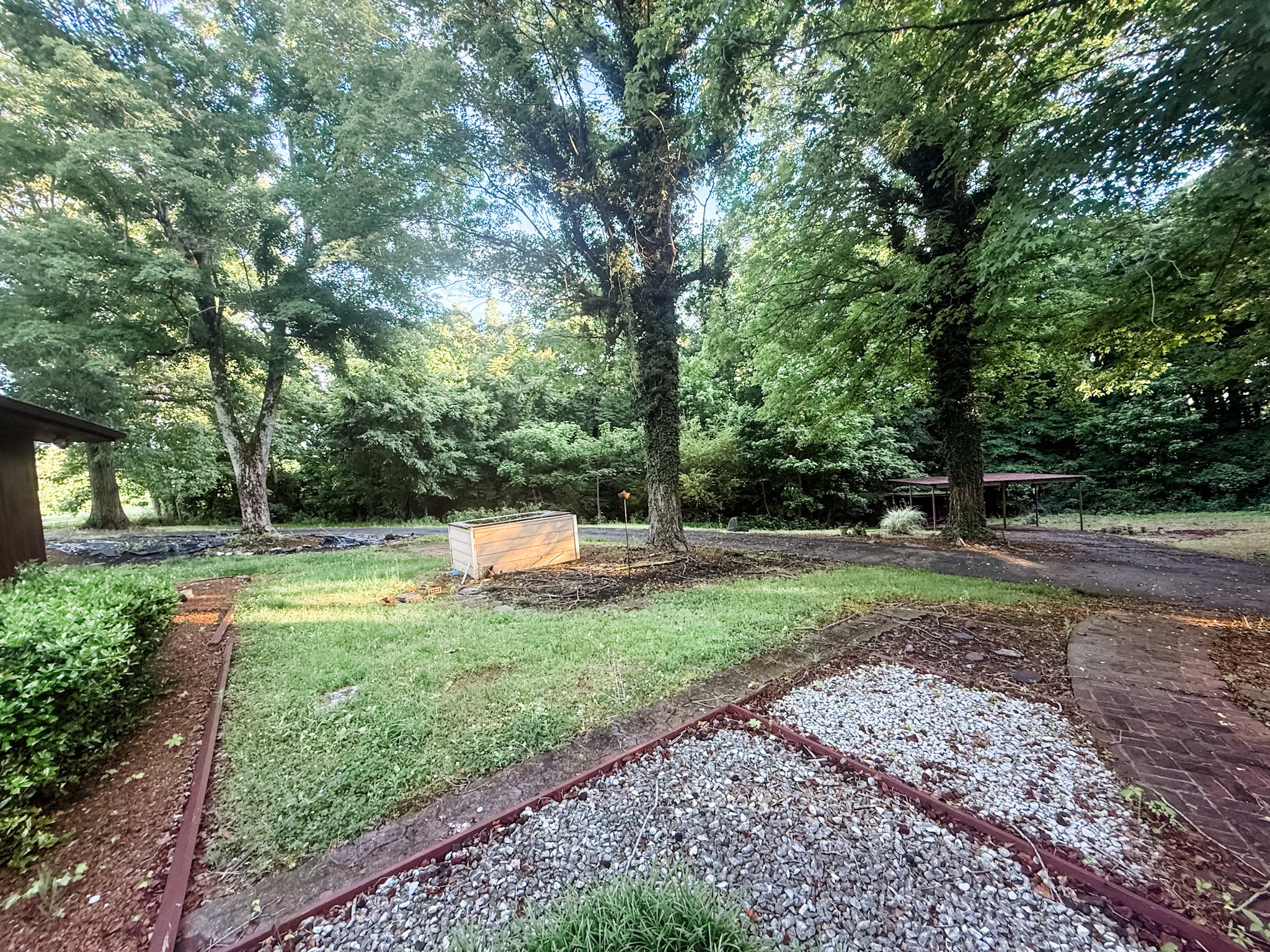 1692 Gratton Road Clarksville TN 37043