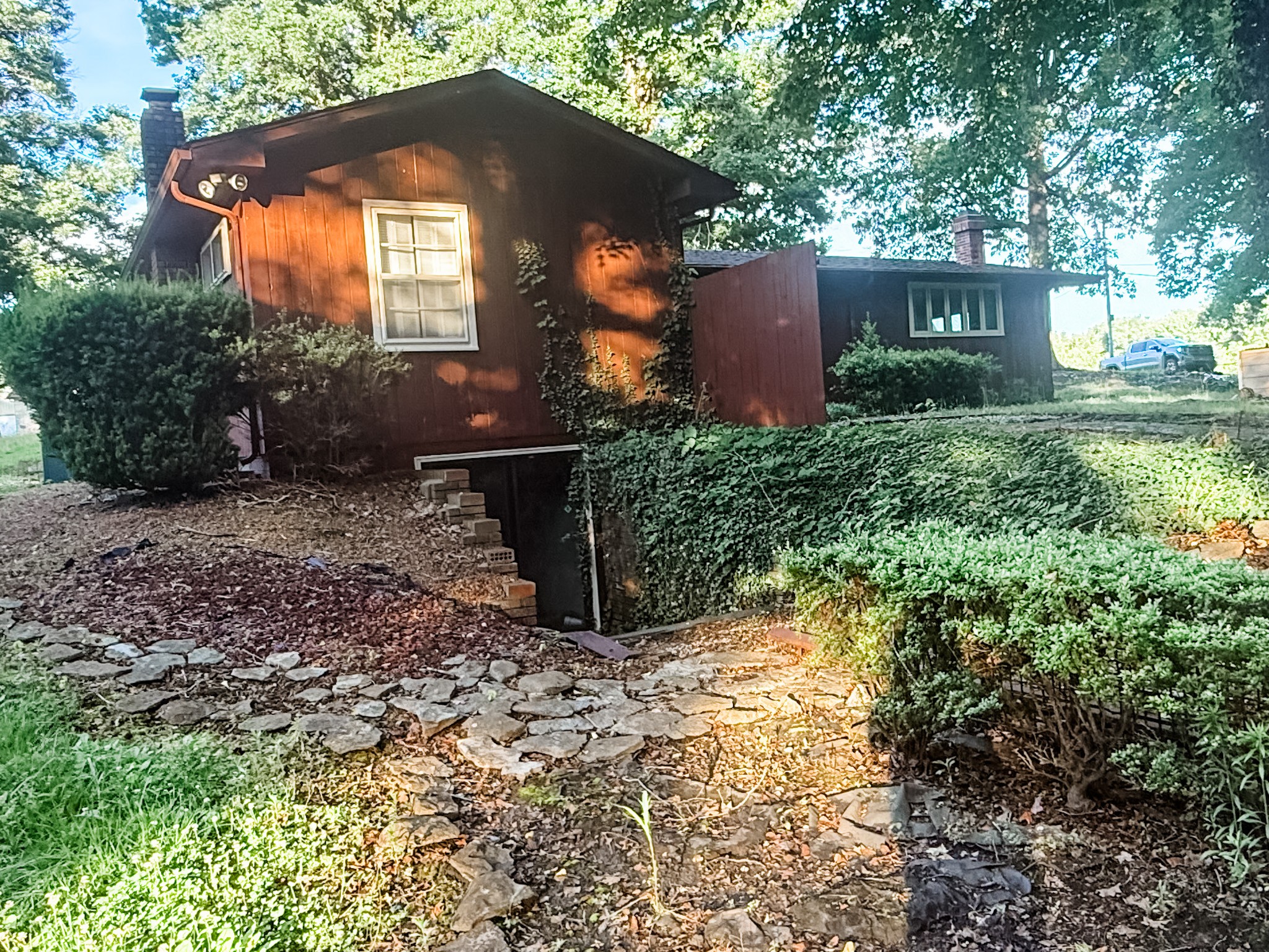 1692 Gratton Road Clarksville TN 37043