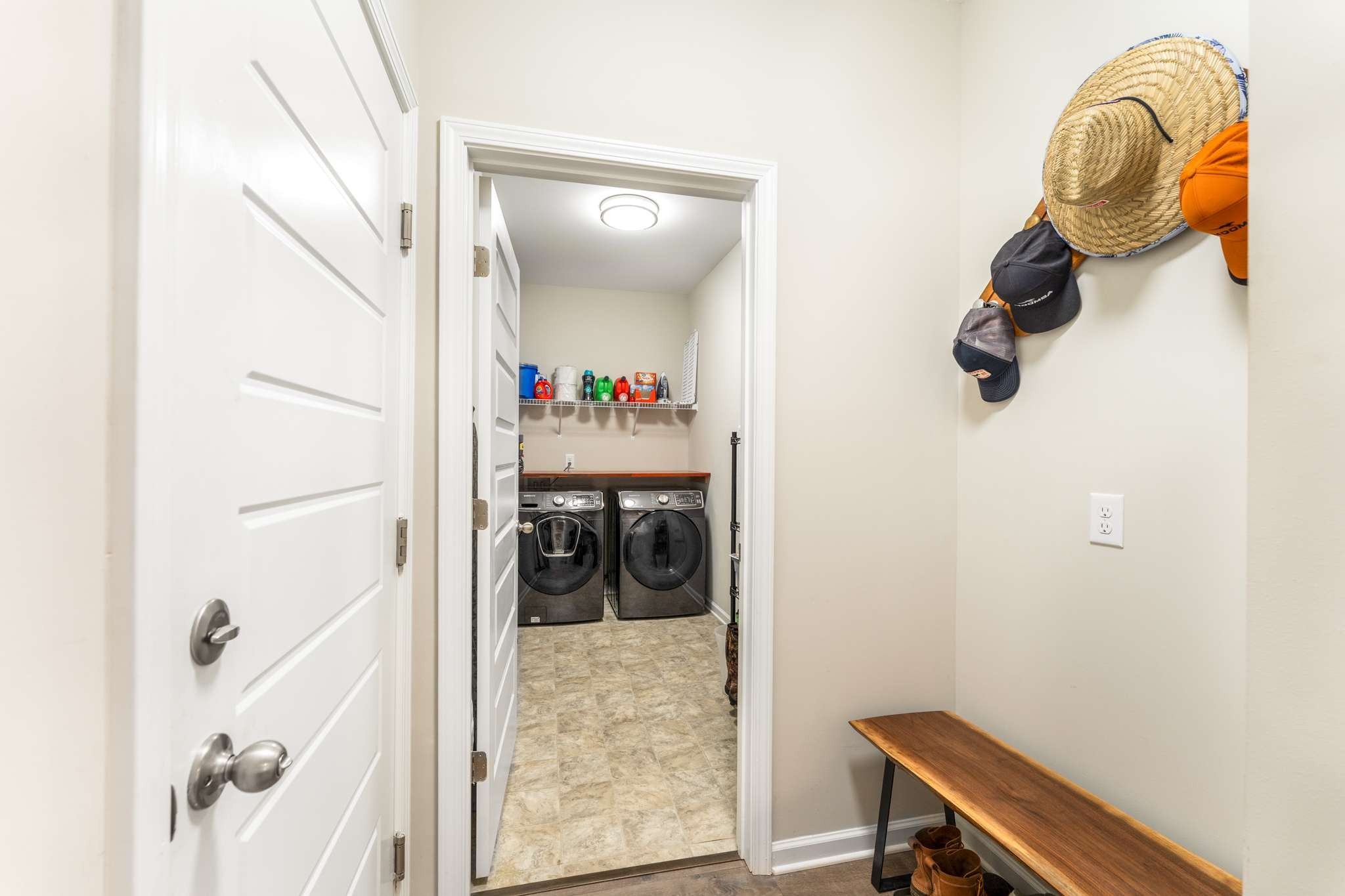 6042 Blackberry Ridge Lane Hermitage TN 37076