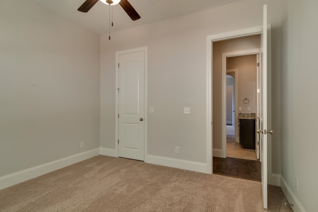 192 Fuji Apple Lane Murfreesboro TN 37128