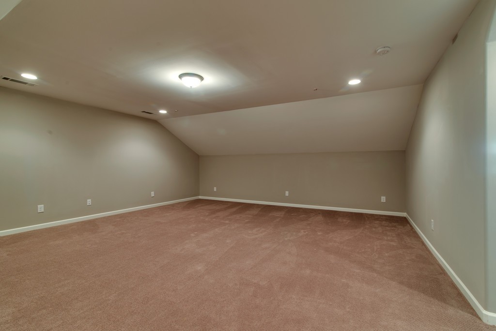 192 Fuji Apple Lane Murfreesboro TN 37128