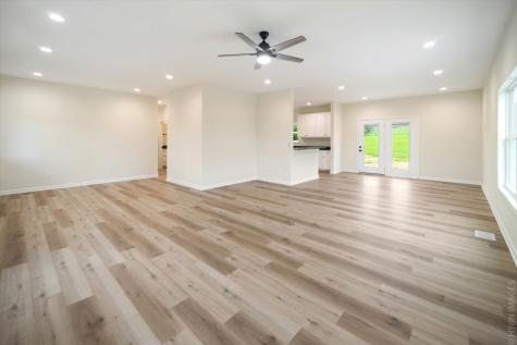 647 Chipman Road Bethpage TN 37022