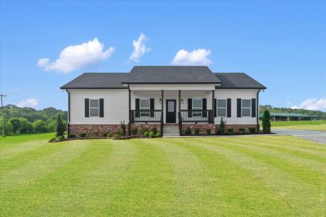 647 Chipman Road Bethpage TN 37022