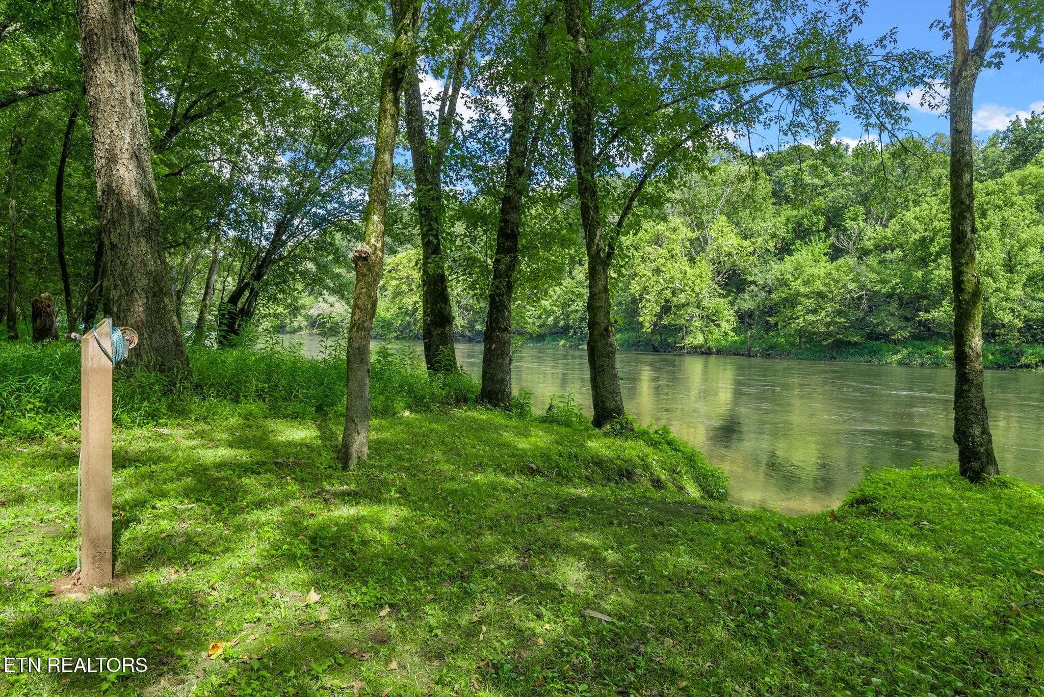 84 Judd Lane Lancaster TN 38569