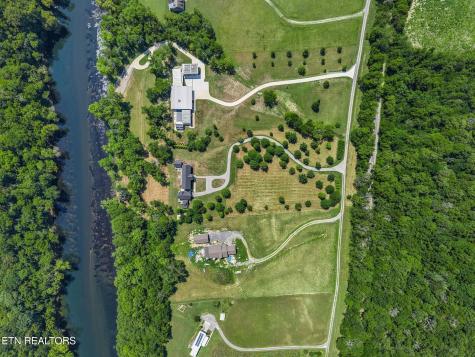 84 Judd Lane Lancaster TN 38569