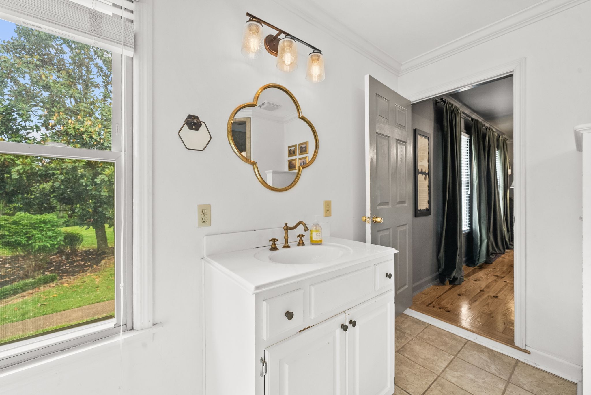 6476 Lickton Pike Goodlettsville TN 37072