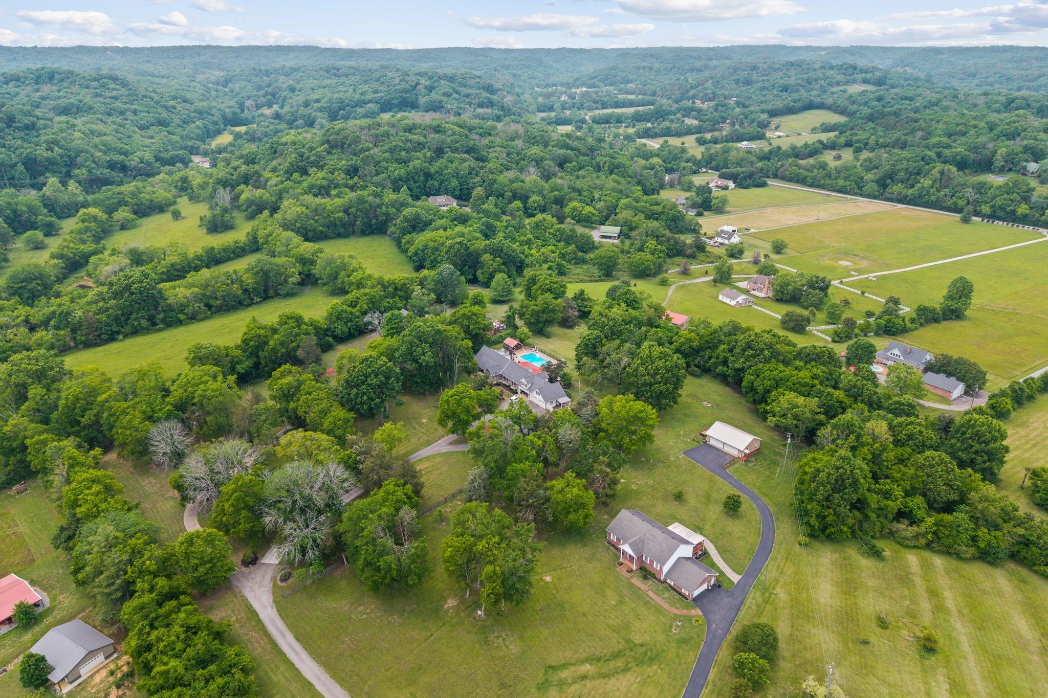 6476 Lickton Pike Goodlettsville TN 37072