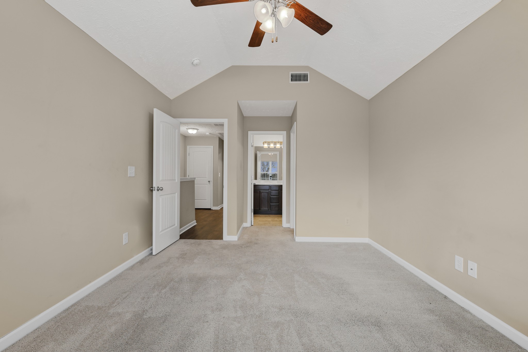 4739 Chelanie Circle Murfreesboro TN 37129
