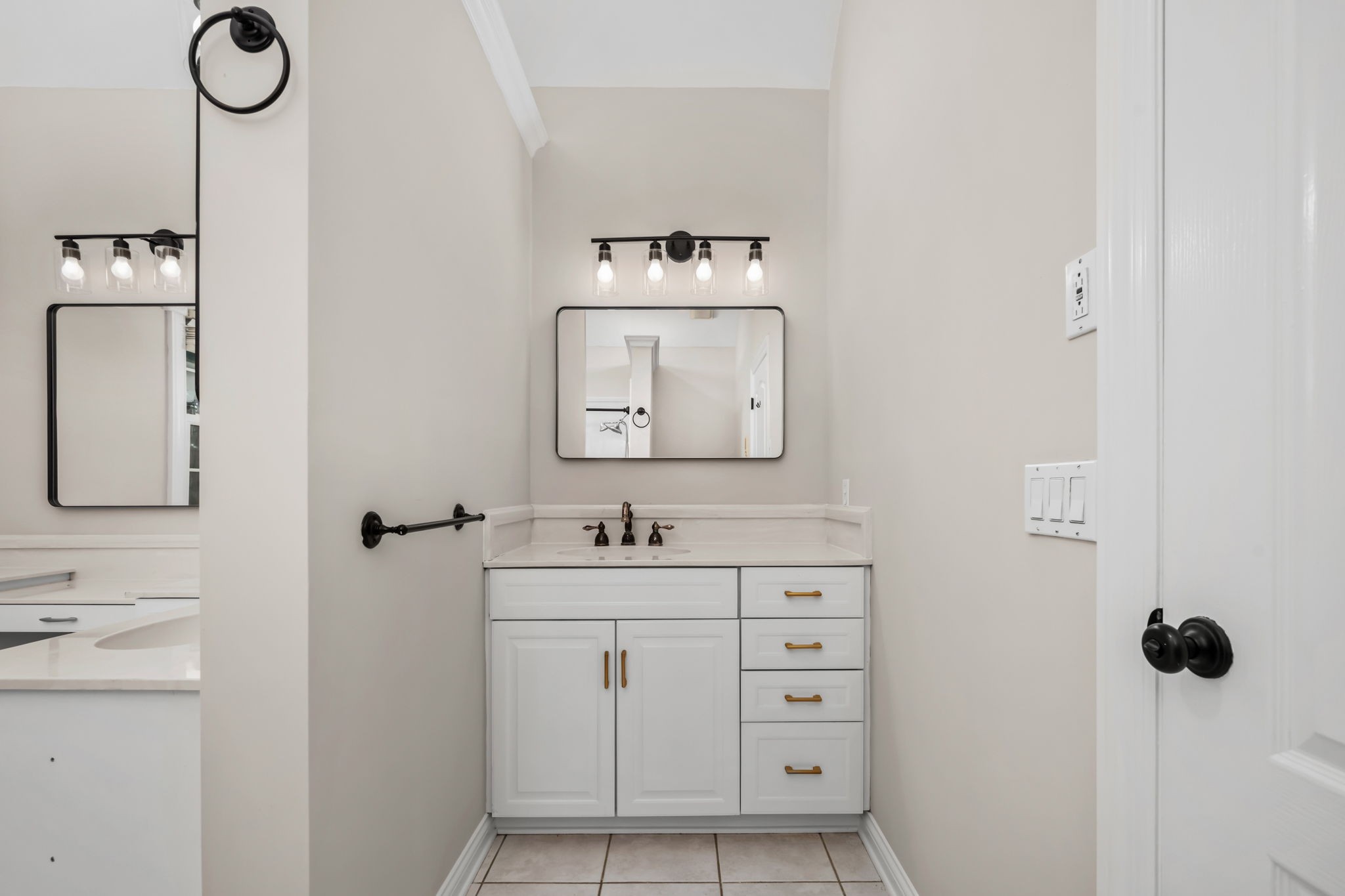 2003 Irby Lane Murfreesboro TN 37127