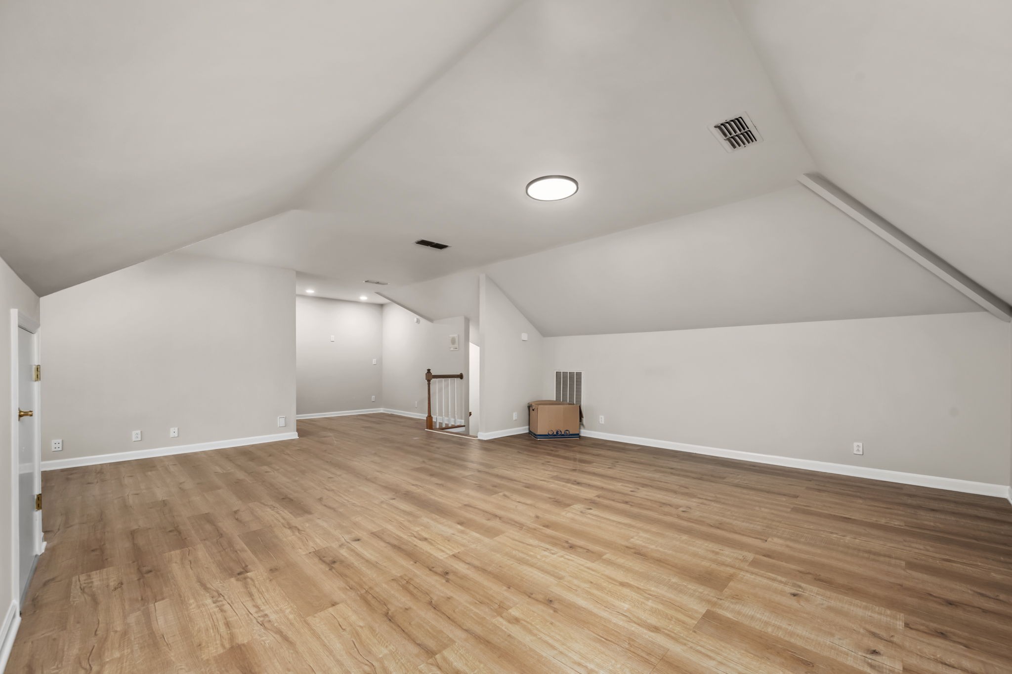 2003 Irby Lane Murfreesboro TN 37127