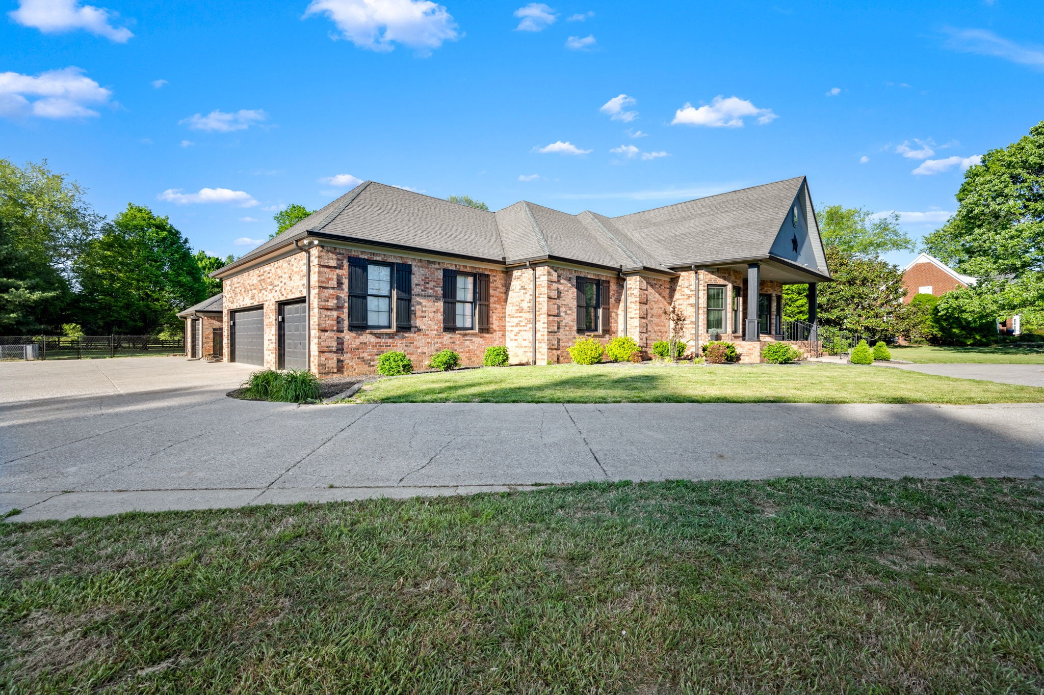 2003 Irby Lane Murfreesboro TN 37127
