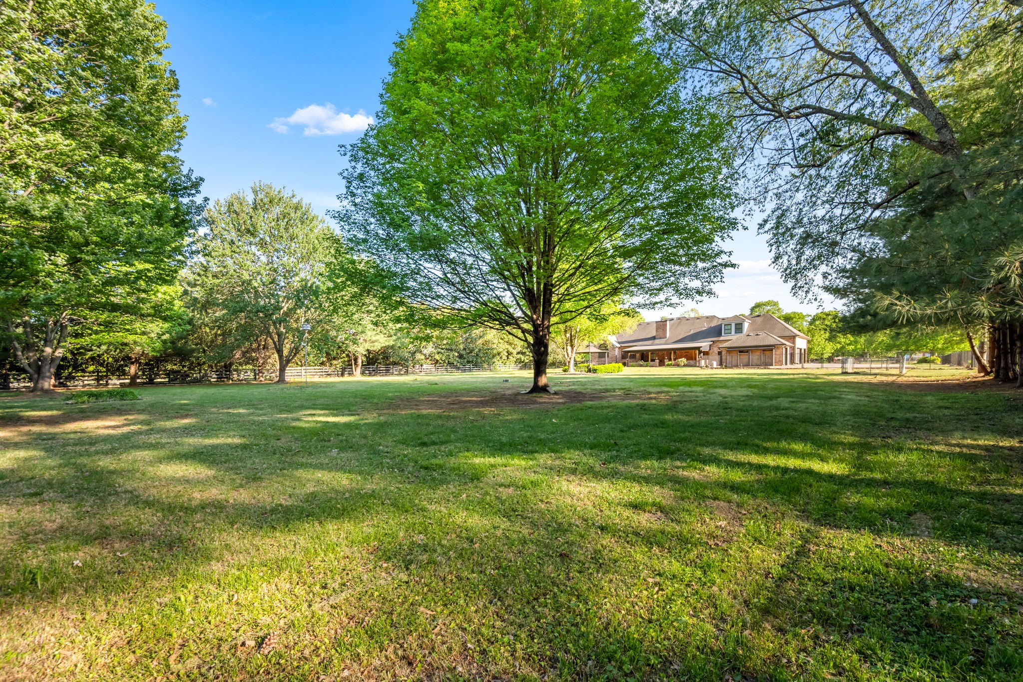 2003 Irby Lane Murfreesboro TN 37127