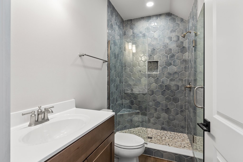 360 Reddenwood Road Hendersonville TN 37075