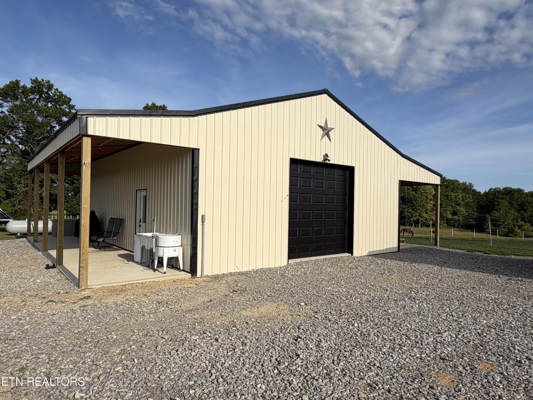 110 Don Conatser Road Allardt TN 38504