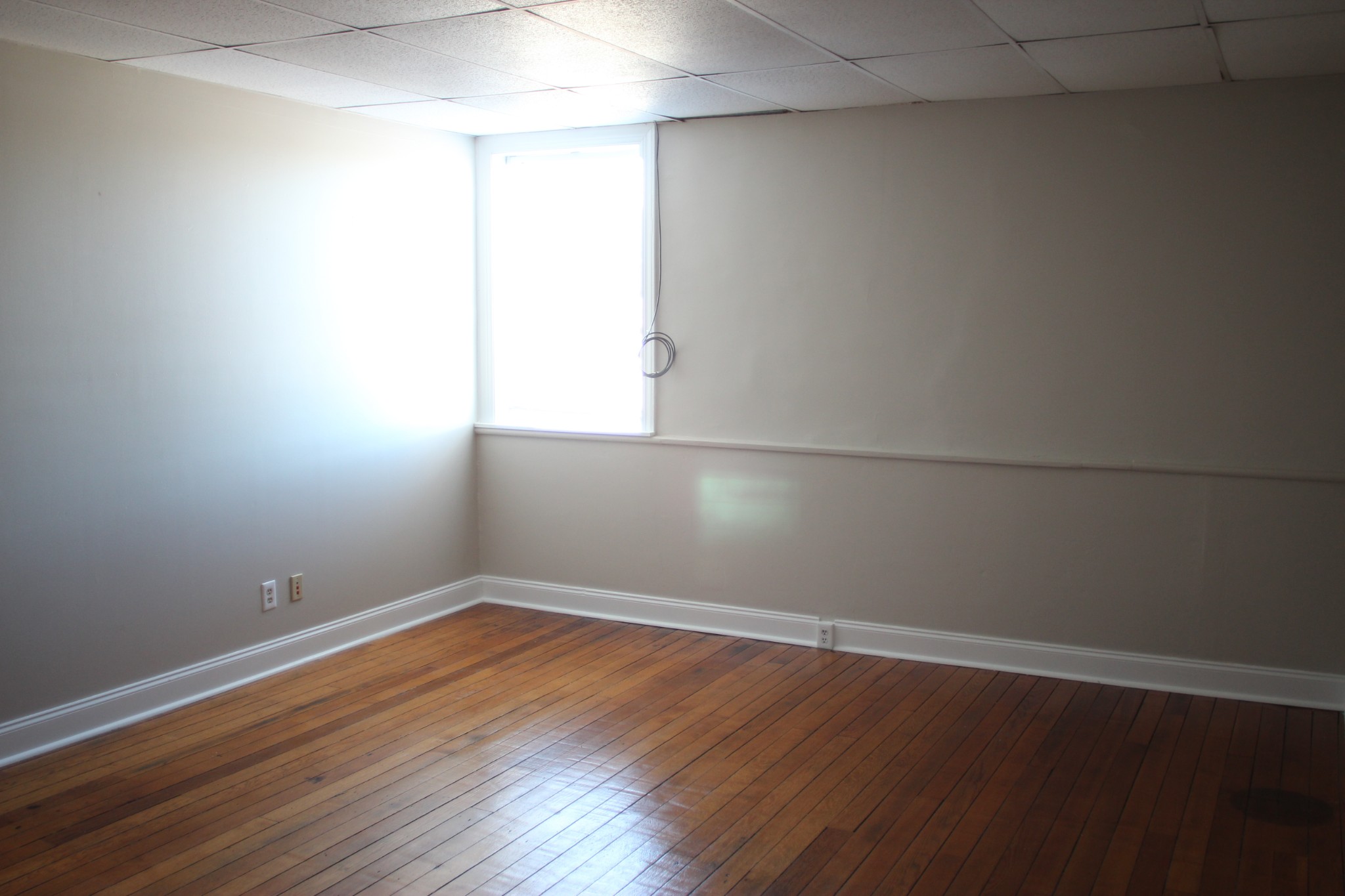 119 W Court Square Mcminnville TN 37110