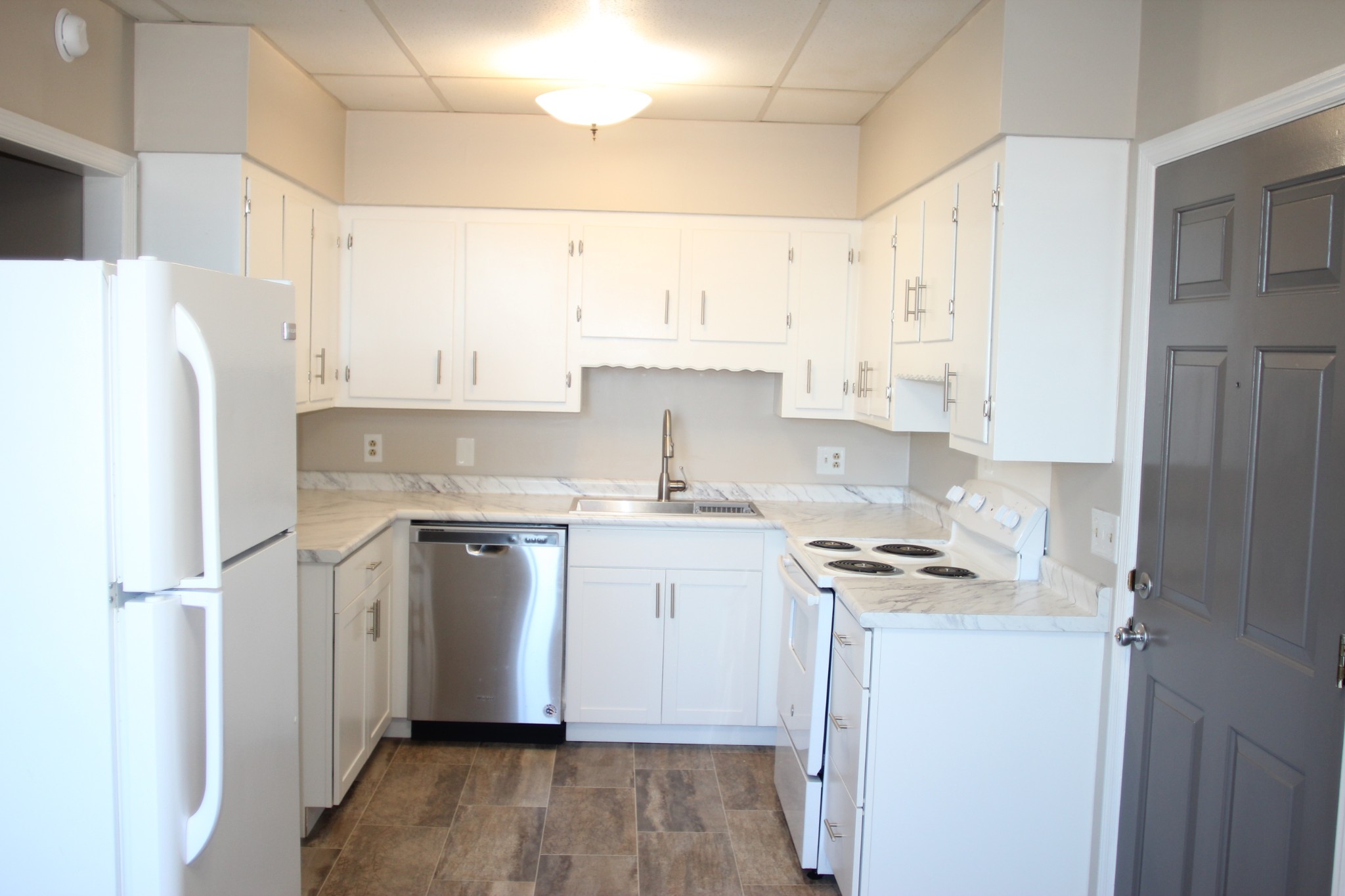 119 W Court Square Mcminnville TN 37110