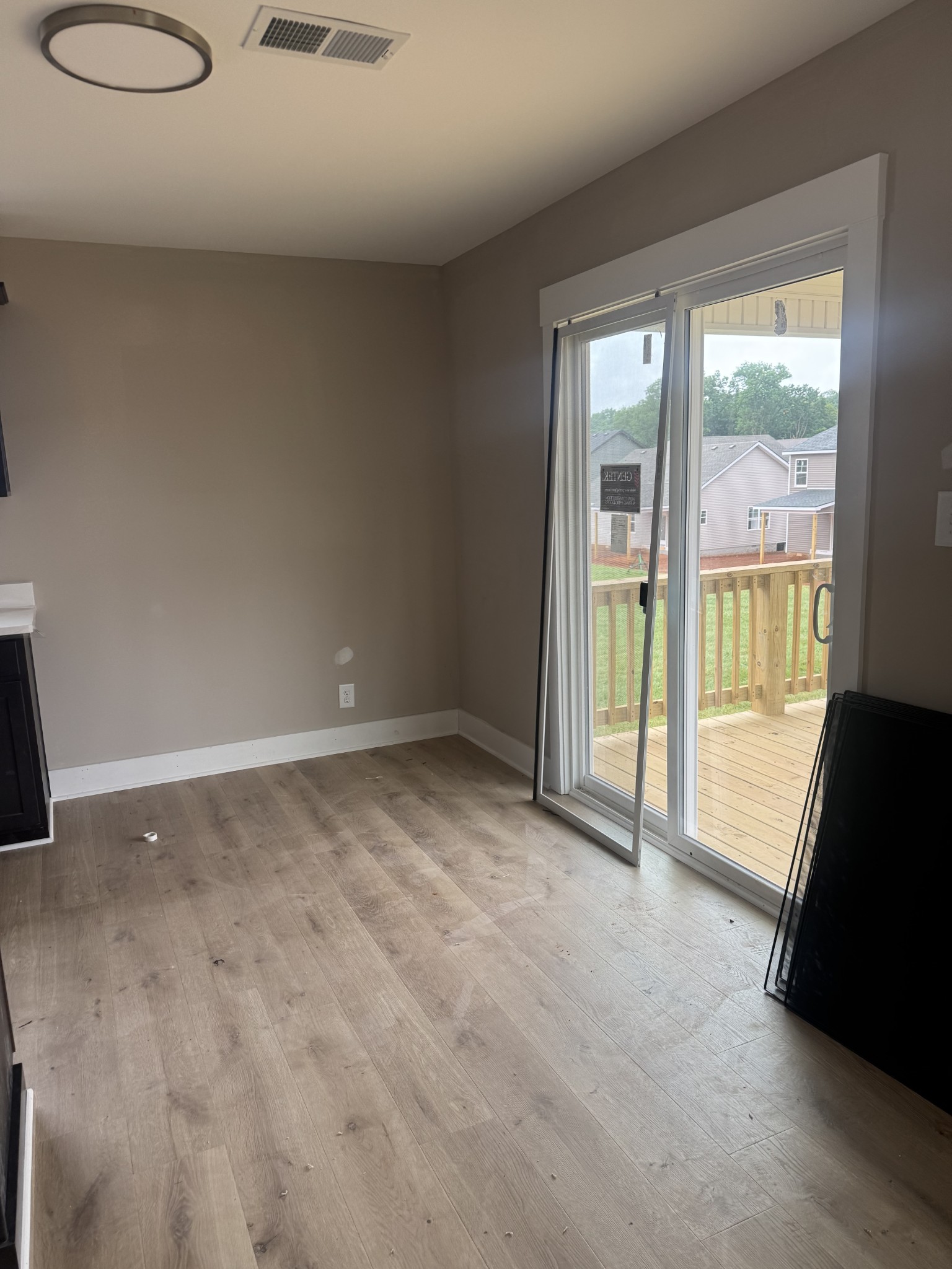 355 Cardinal Creek Clarksville TN 37040