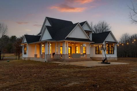 2070 River Bluffs Drive Jasper TN 37347