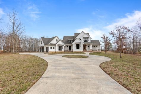 2070 River Bluffs Drive Jasper TN 37347