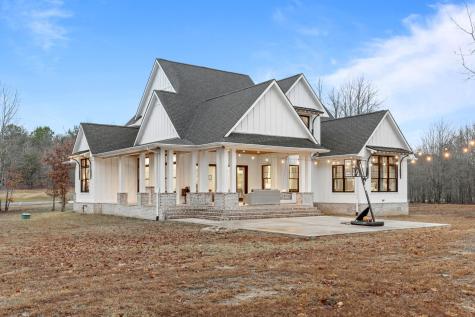 2070 River Bluffs Drive Jasper TN 37347