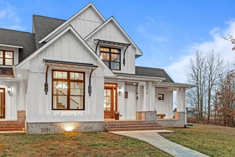 2070 River Bluffs Drive Jasper TN 37347