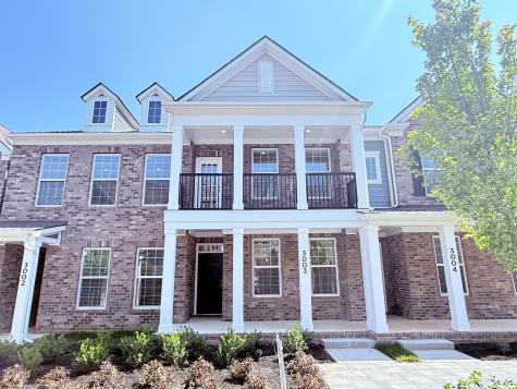 2718 Willowoak Trail Murfreesboro TN 37129