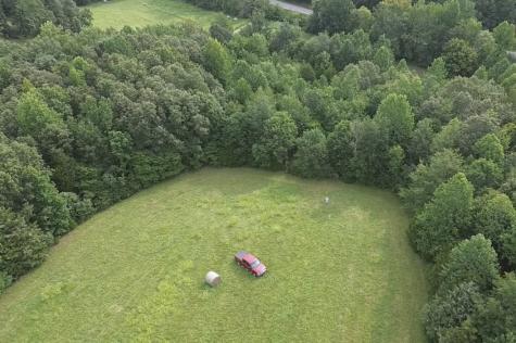 5128 Louise Road Cumberland Furnace TN 37051