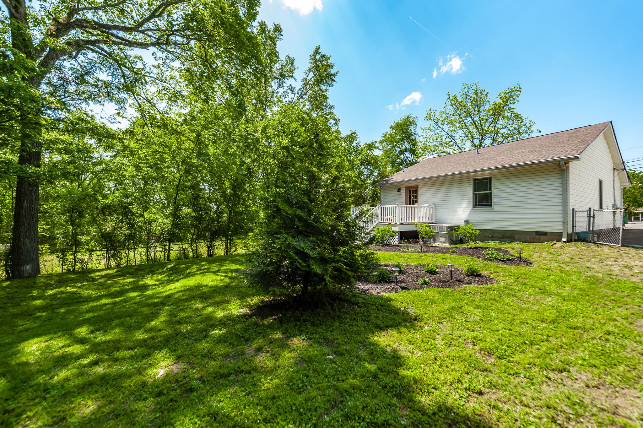 1413 Ocoee Trail Madison TN 37115