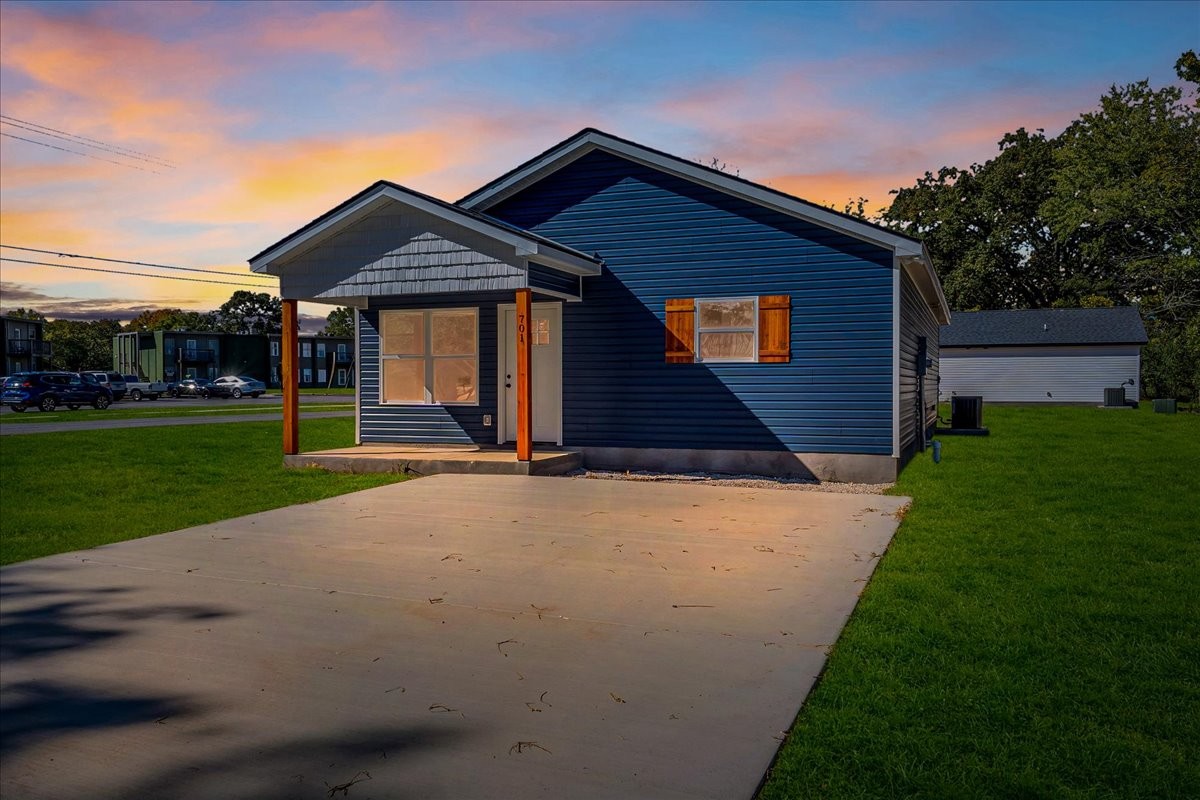 701 E Grizzard Street Tullahoma TN 37388