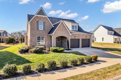 834 Plowson Road Mount Juliet TN 37122