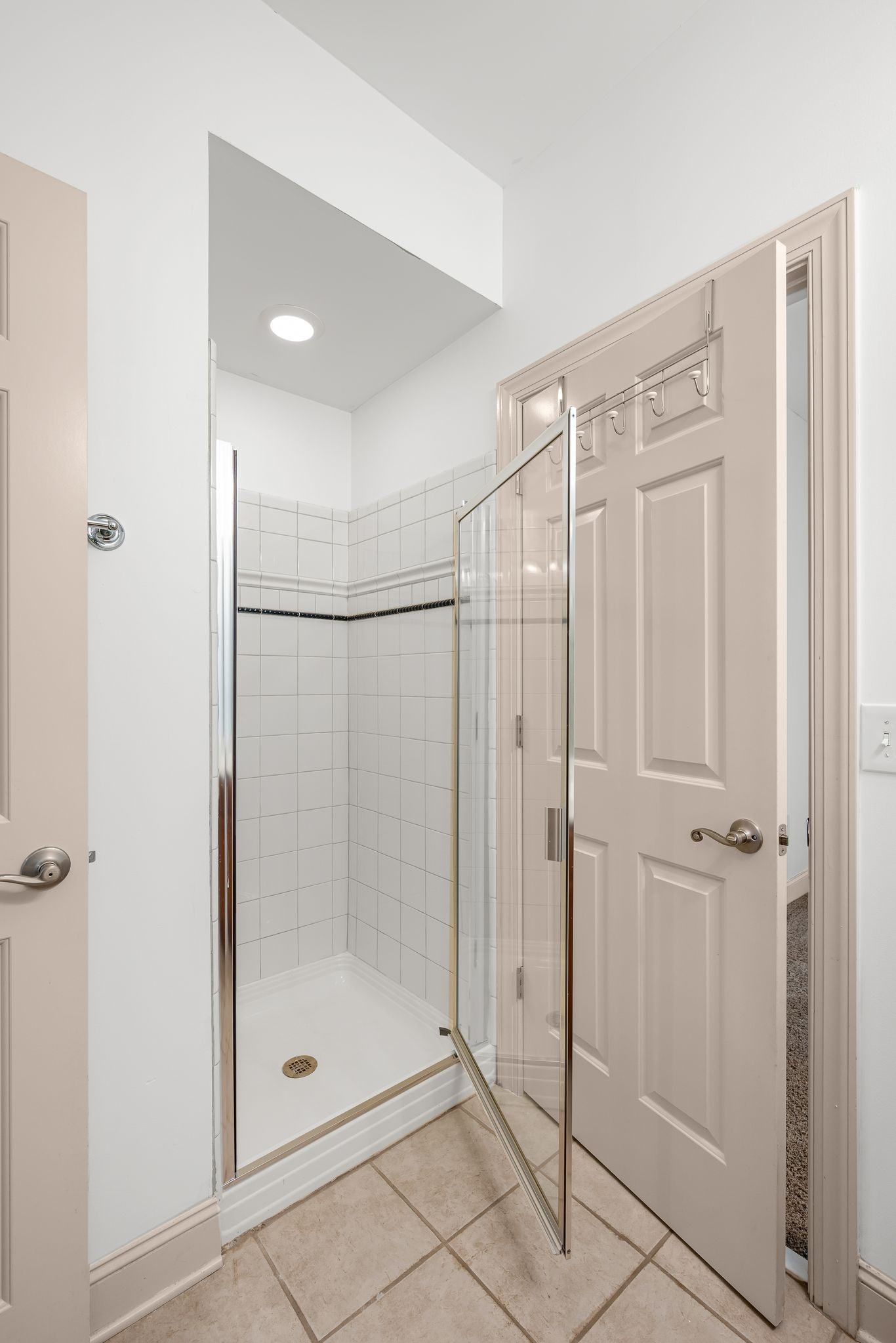 6040 Woodland Hills Drive Nashville TN 37211