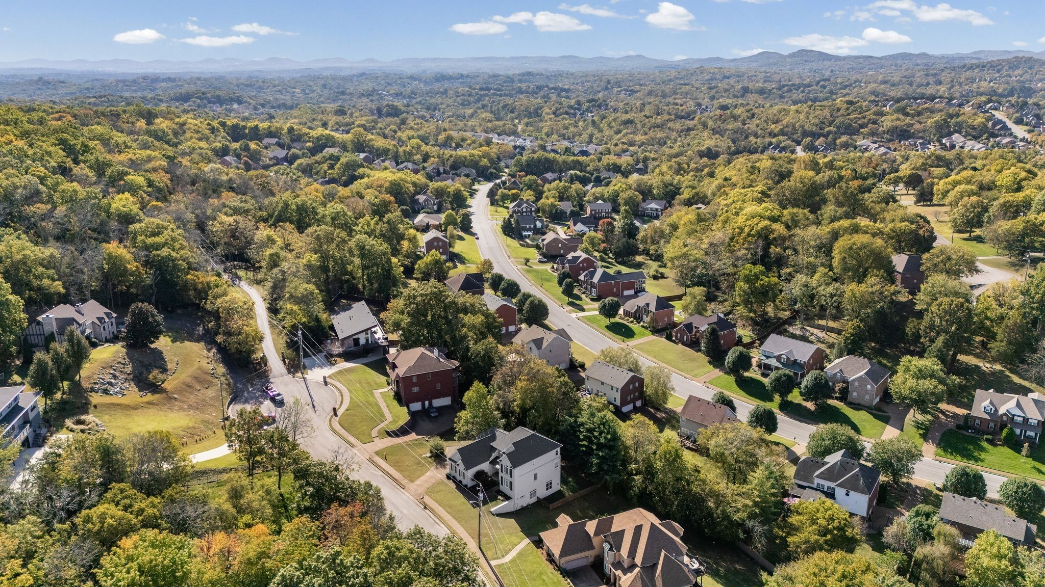 6040 Woodland Hills Drive Nashville TN 37211