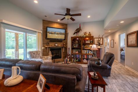232 Rayann Drive Lawrenceburg TN 38464