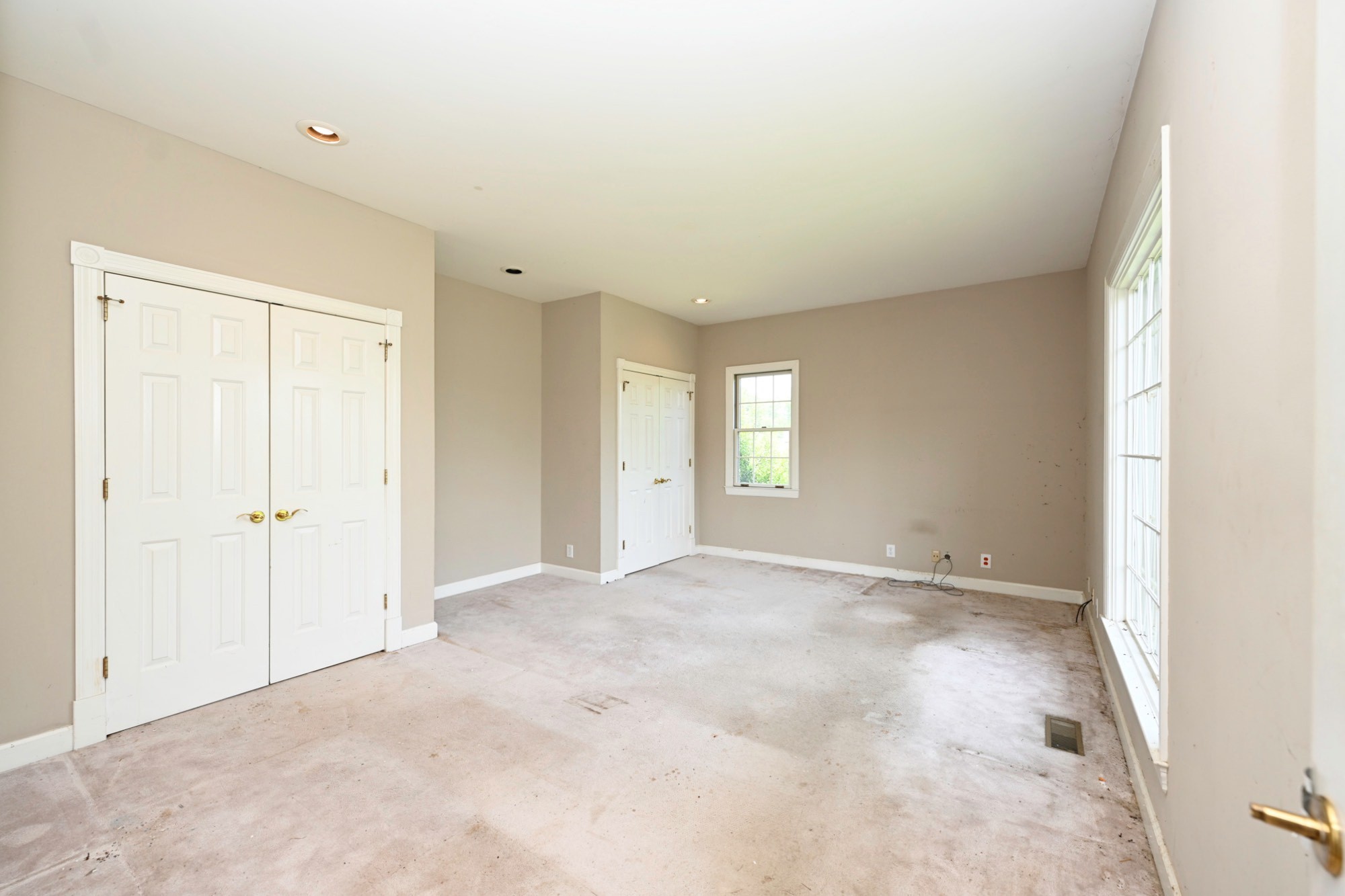 795 New Shackle Island Road Hendersonville TN 37075
