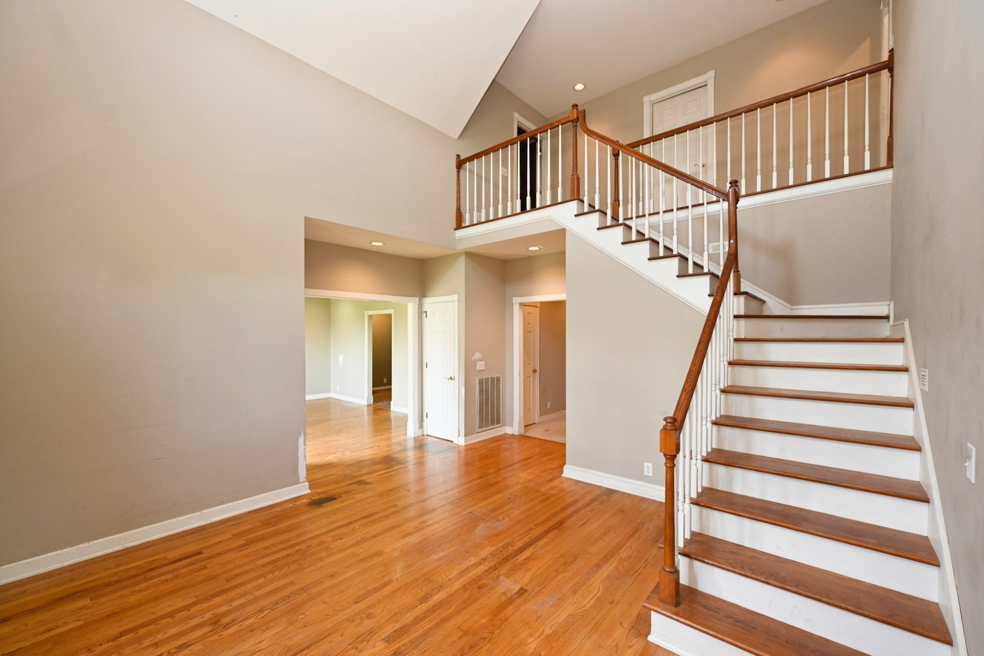795 New Shackle Island Road Hendersonville TN 37075