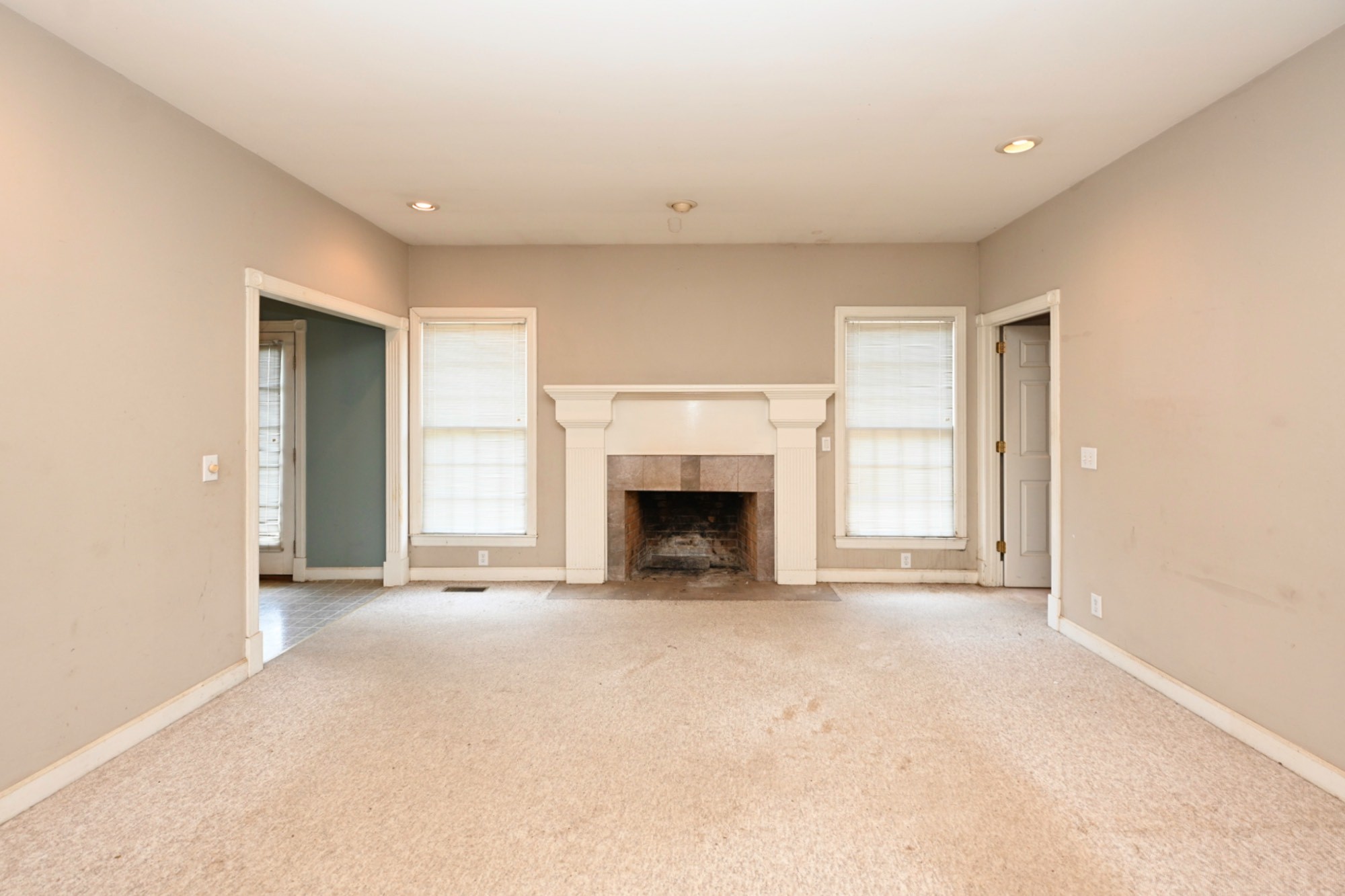795 New Shackle Island Road Hendersonville TN 37075