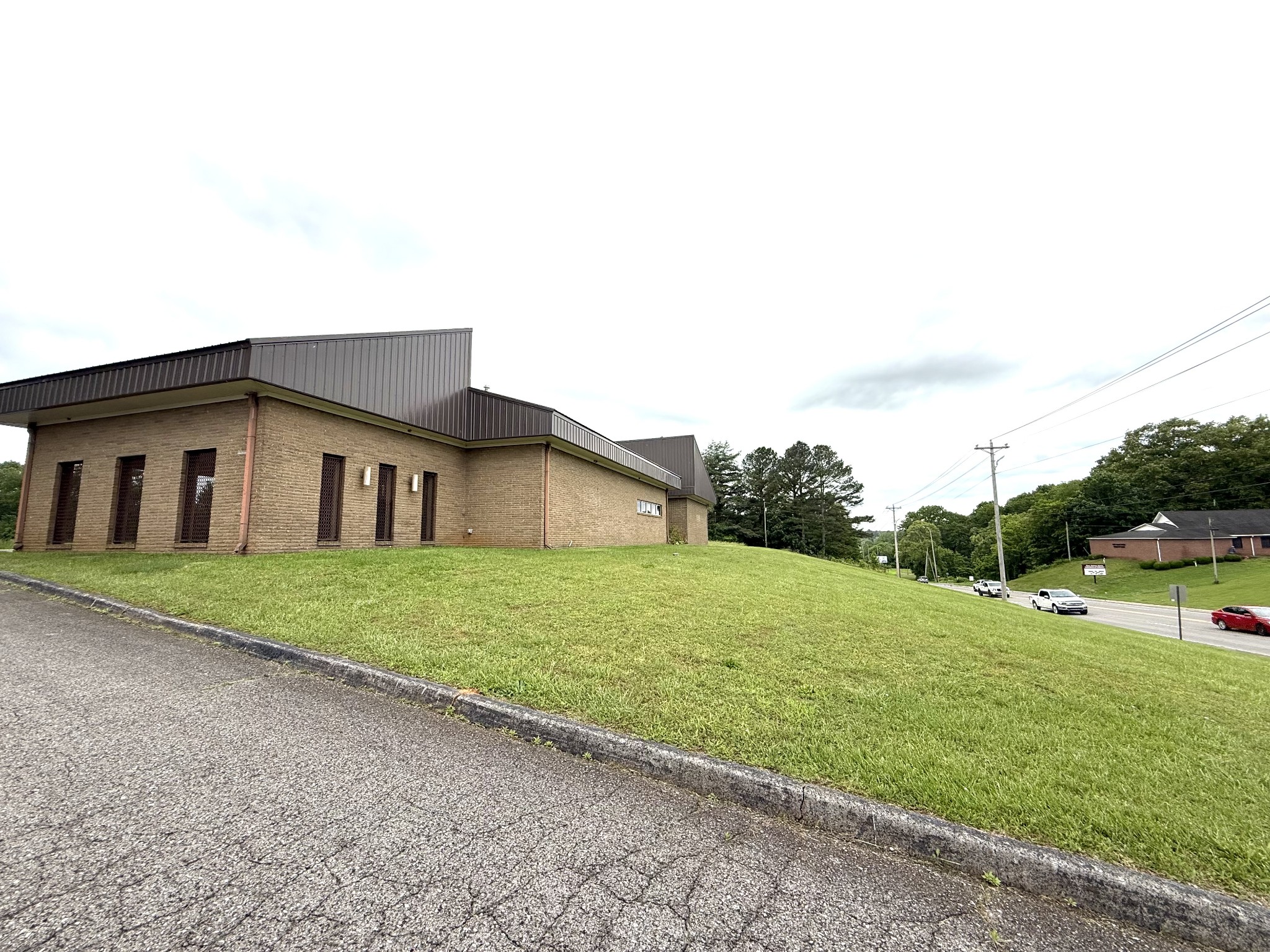 411 W Gaines Street Lawrenceburg TN 38464