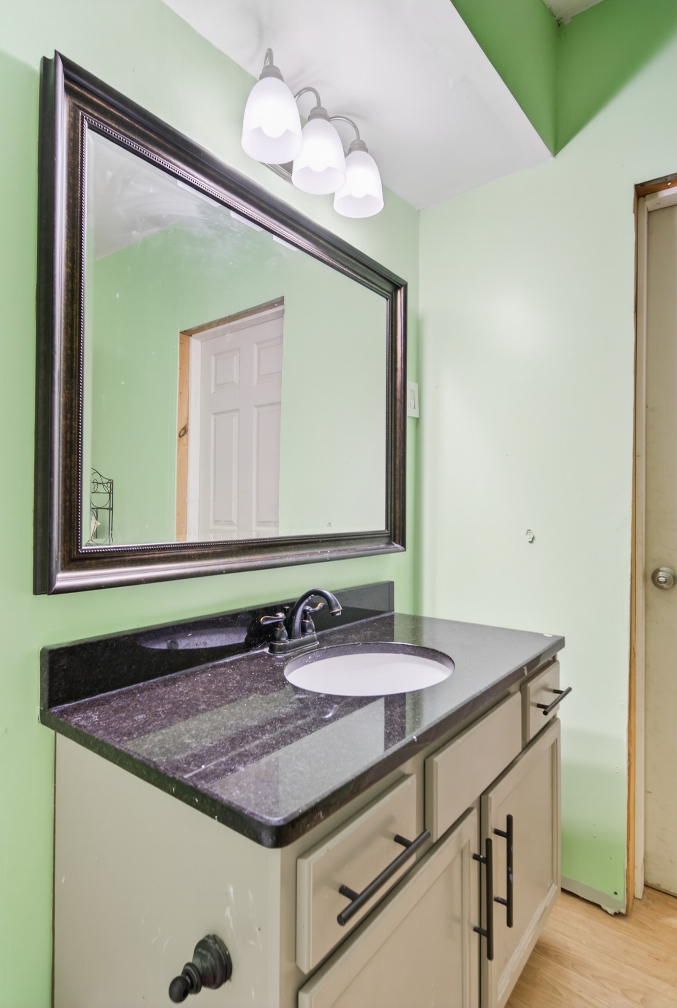 7230 Hartsville Pike Lebanon TN 37087