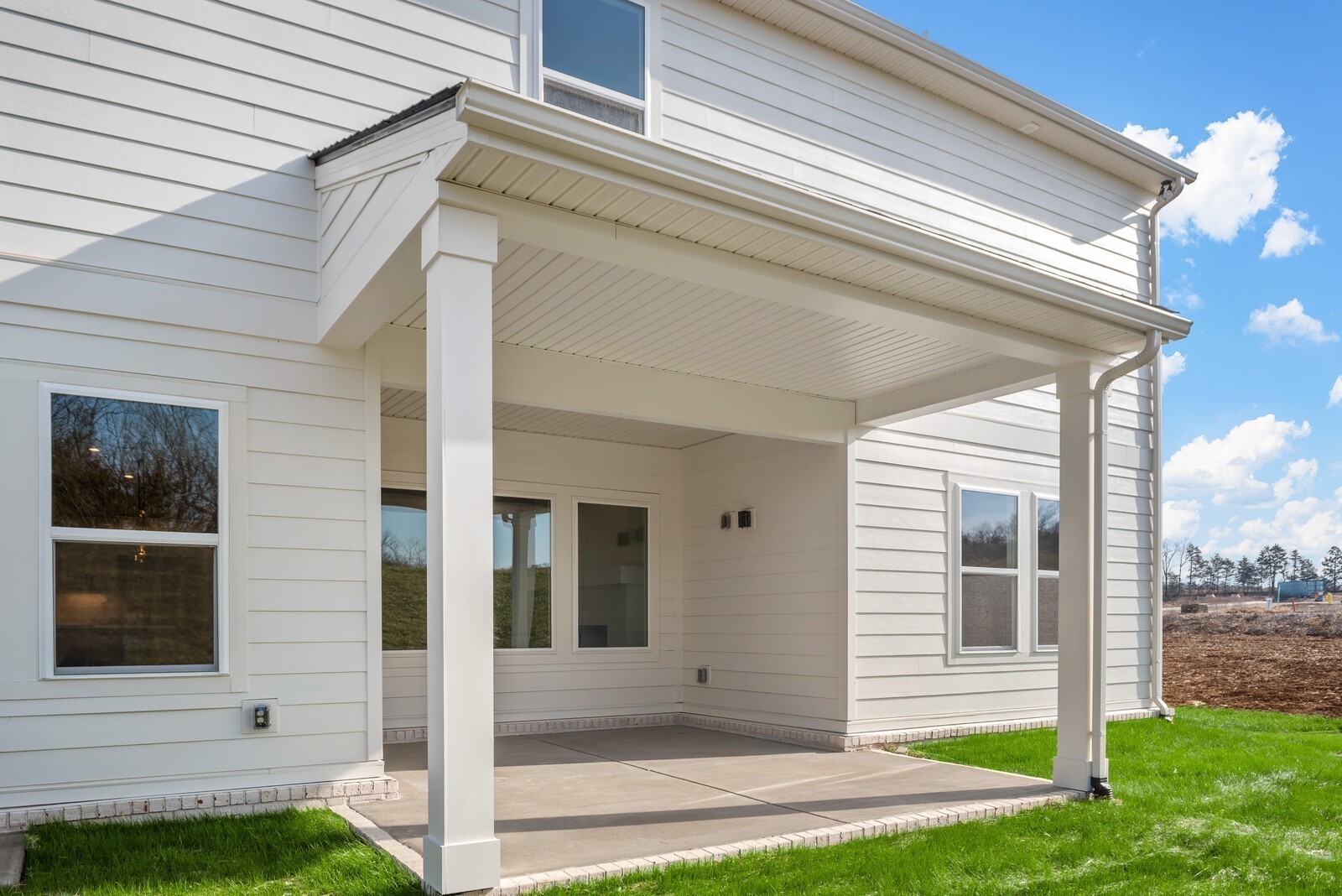1924 Hildebrand Lane Columbia TN 38401