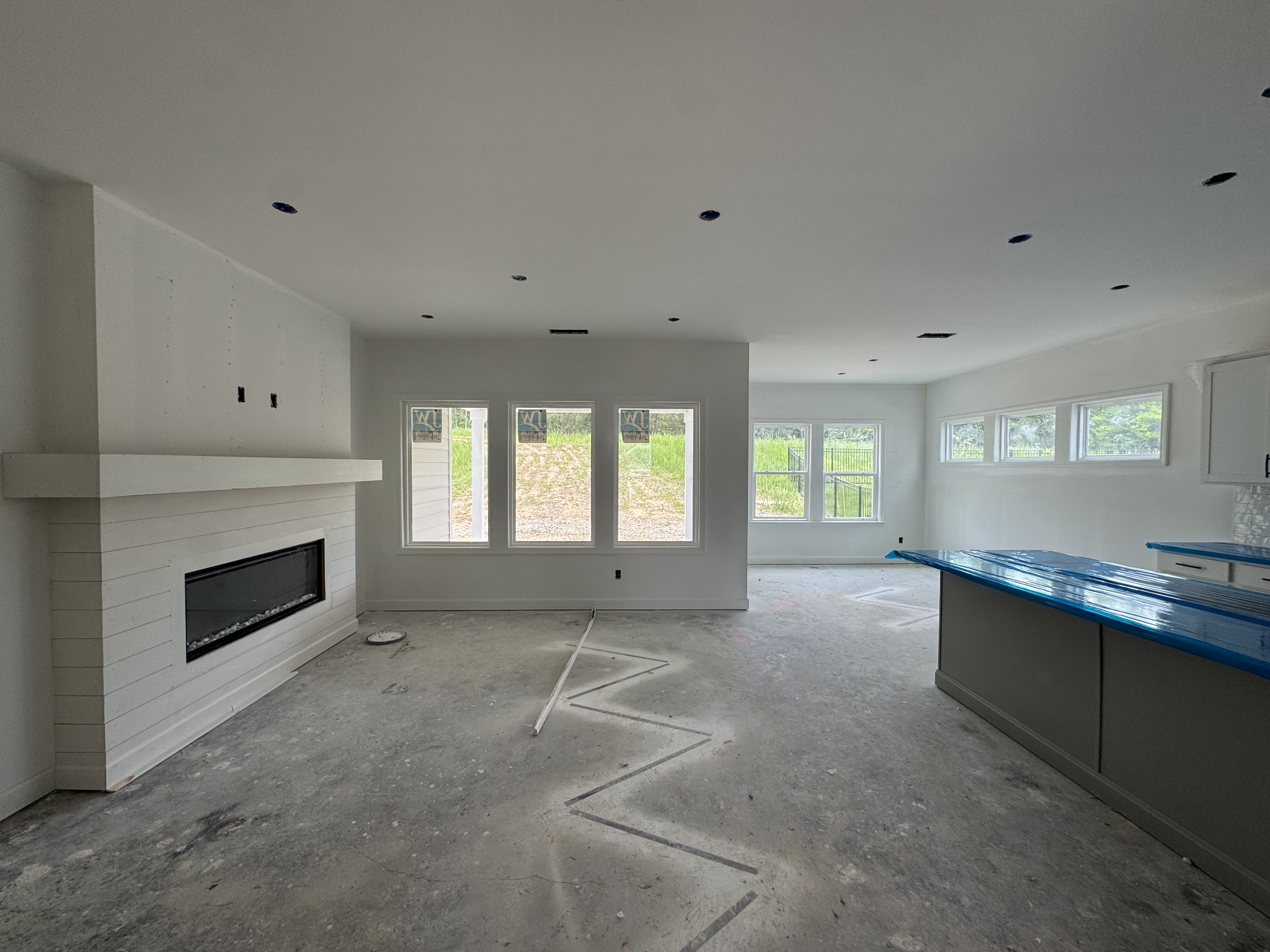1924 Hildebrand Lane Columbia TN 38401